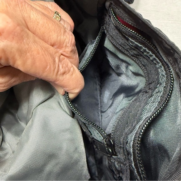 Timbuk2 XS Black Messenger Bag - Picture 8 of 16